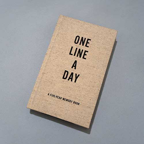 Canvas One Line a Day: A Five-Year Memory Book (Yearly Memory Journal and Diary, Natural Canvas Cover)