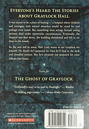 The Ghost of Graylock: (a Hauntings novel)