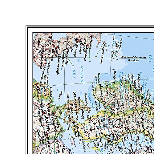 National Geographic Russia Wall Map - Classic (30.25 x 23.5 in) (National Geographic Reference Map)